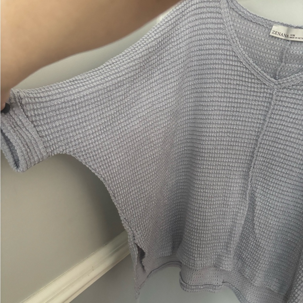 Zenana Outfitters Light Gray Women's Poncho Sweater size Small but fits up XL - Picture 9 of 12